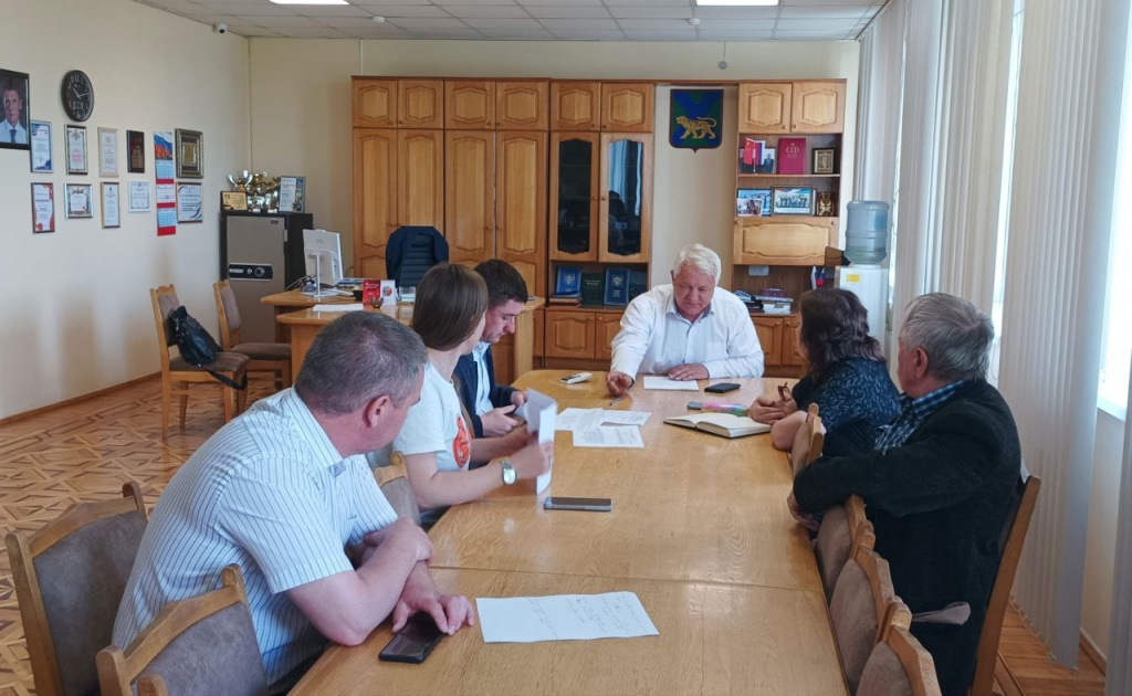 photo_2023-06-02_18-33-37.jpg photo_2023-06-02_18-33-37.jpg