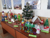 Арефьева Марианна организовала творческий конкурс «Новогодняя игрушка» в с.Пантелеймоновка